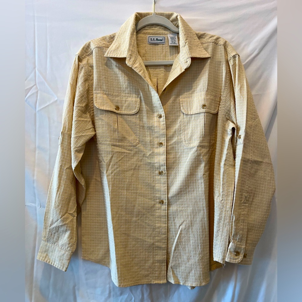 EUC L.L. Bean Adventure long sleeved shirt, size L